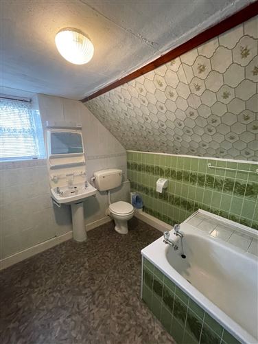 97 Wolfe Tone Street, Cork City, Co. Cork
