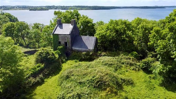 Castle Burke, Castleburke, Clogher, Claremorris, Co. Mayo