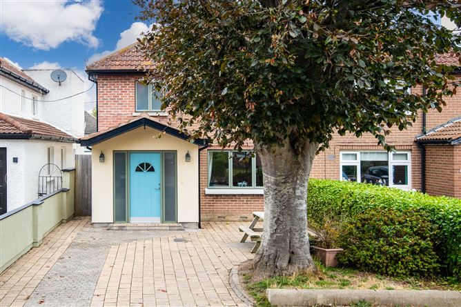 9 Ballinteer Gardens, Ballinteer, Dublin 16