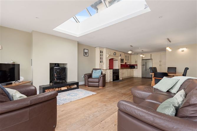 9 Ballinteer Gardens, Ballinteer, Dublin 16