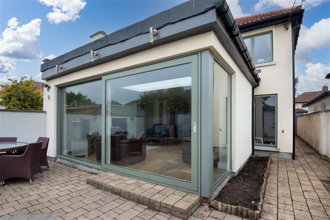 9 Ballinteer Gardens, Ballinteer, Dublin 16
