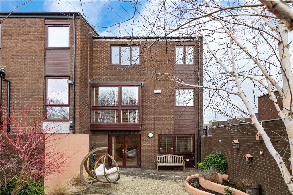 13 Leeson Village, Donnybrook, Dublin 4