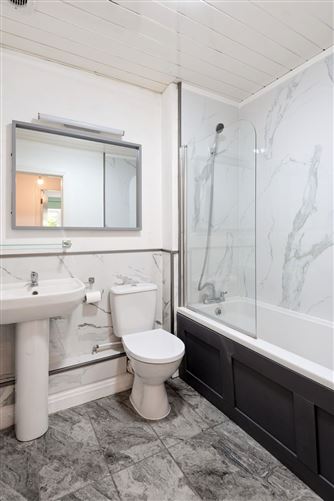 57 Hampton Square, Navan Road, Dublin 7
