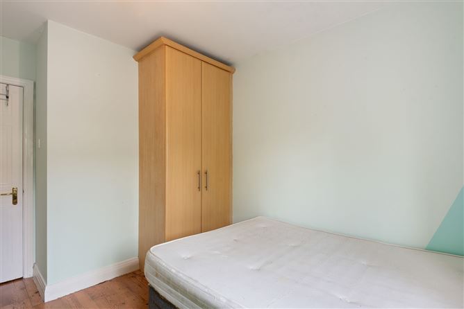 57 Hampton Square, Navan Road, Dublin 7