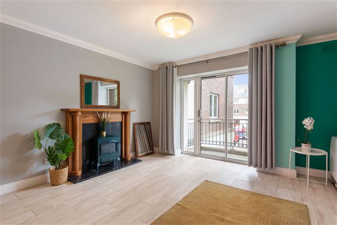 57 Hampton Square, Navan Road, Dublin 7
