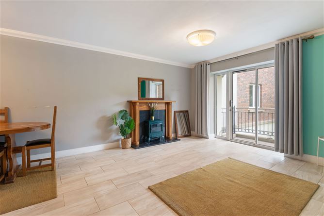 57 Hampton Square, Navan Road, Dublin 7