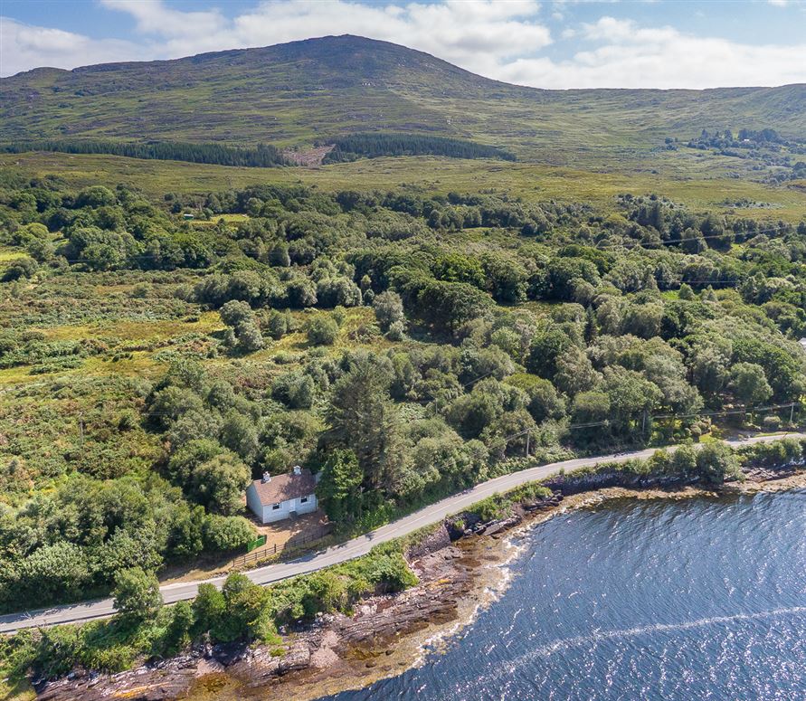 Dirreenacallaugh, Dawros, Kenmare, Co. Kerry