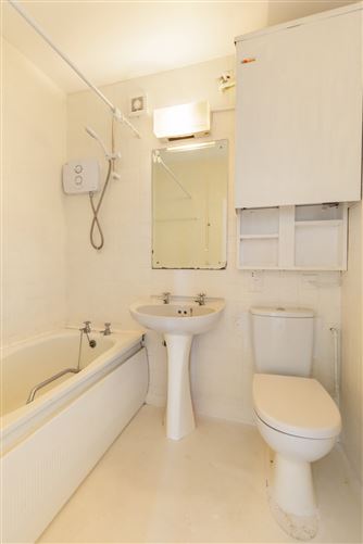 9 Corrig House, Corrig Avenue, Dun Laoghaire, Co. Dublin