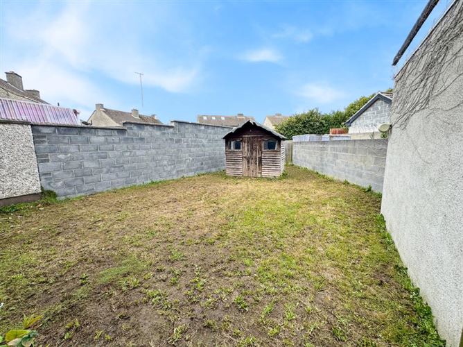 15 Rochestown Park, Sallynoggin, County Dublin