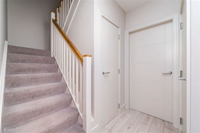 10 Oak Park Avenue, Oak Park, Naas, Co. Kildare