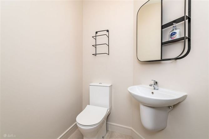 10 Oak Park Avenue, Oak Park, Naas, Co. Kildare