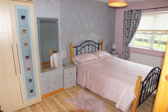 4 Radharc Nas gcaislean, Collooney, Sligo