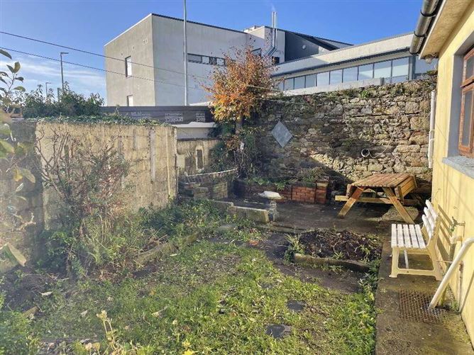 86 Congress Villas, Dungarvan, Waterford