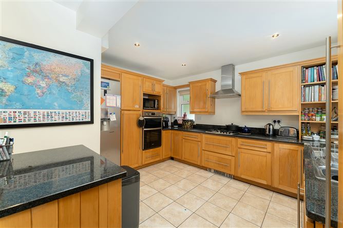 27 Violet Hill Drive , Glasnevin, Dublin 11