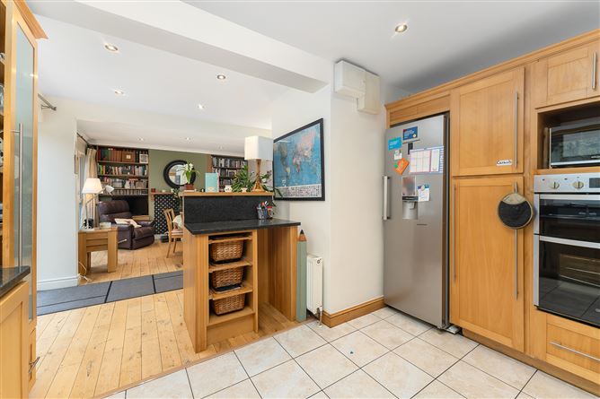 27 Violet Hill Drive , Glasnevin, Dublin 11