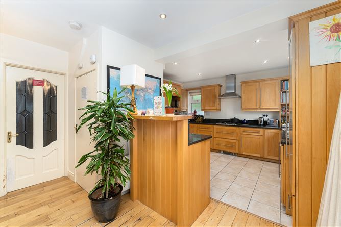 27 Violet Hill Drive , Glasnevin, Dublin 11