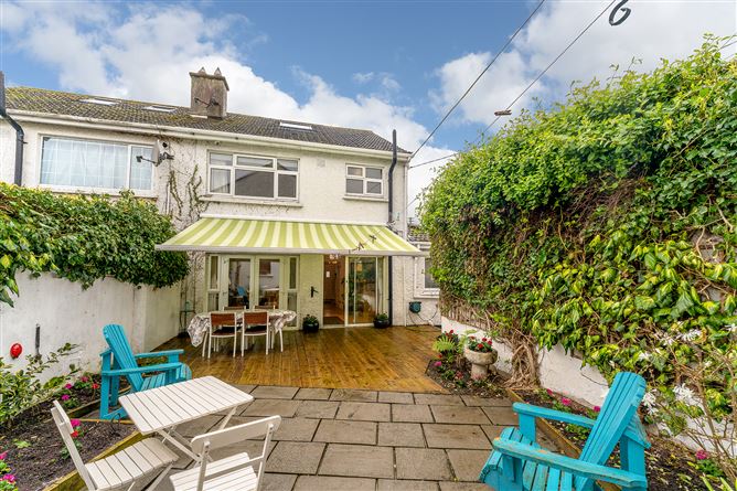 27 Violet Hill Drive , Glasnevin, Dublin 11