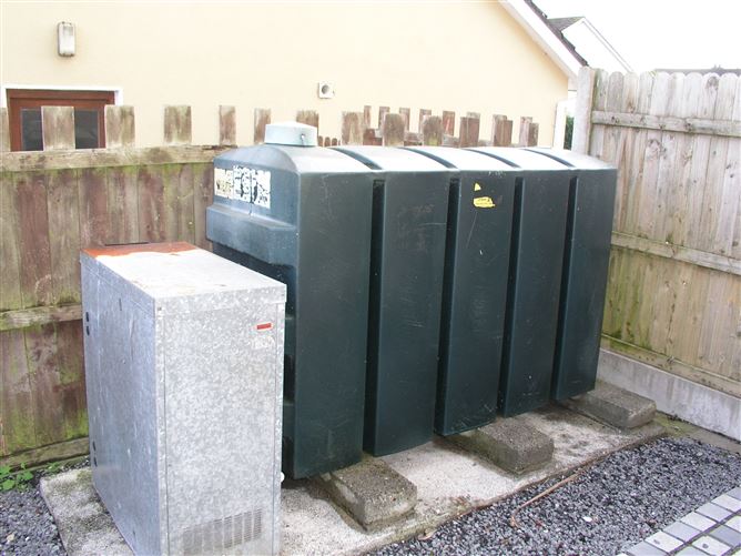 16 Mooreville Estate, Rathdowney, Laois