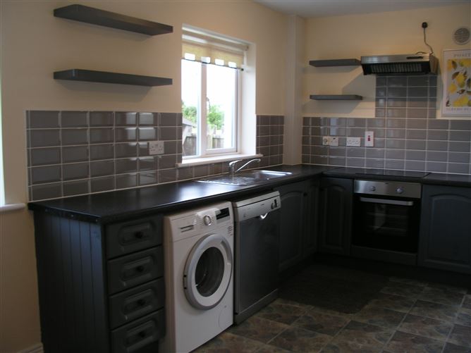 16 Mooreville Estate, Rathdowney, Laois