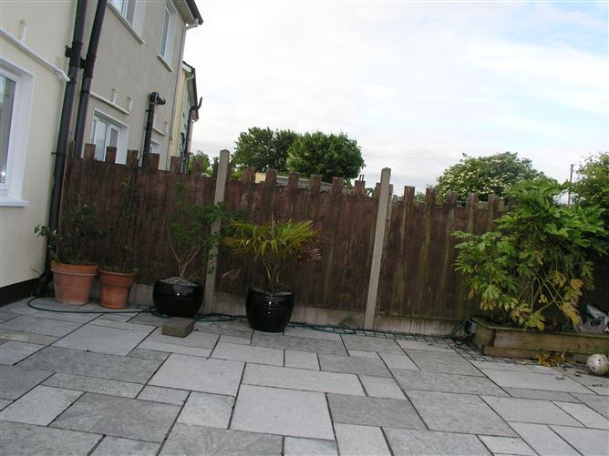 16 Mooreville Estate, Rathdowney, Laois