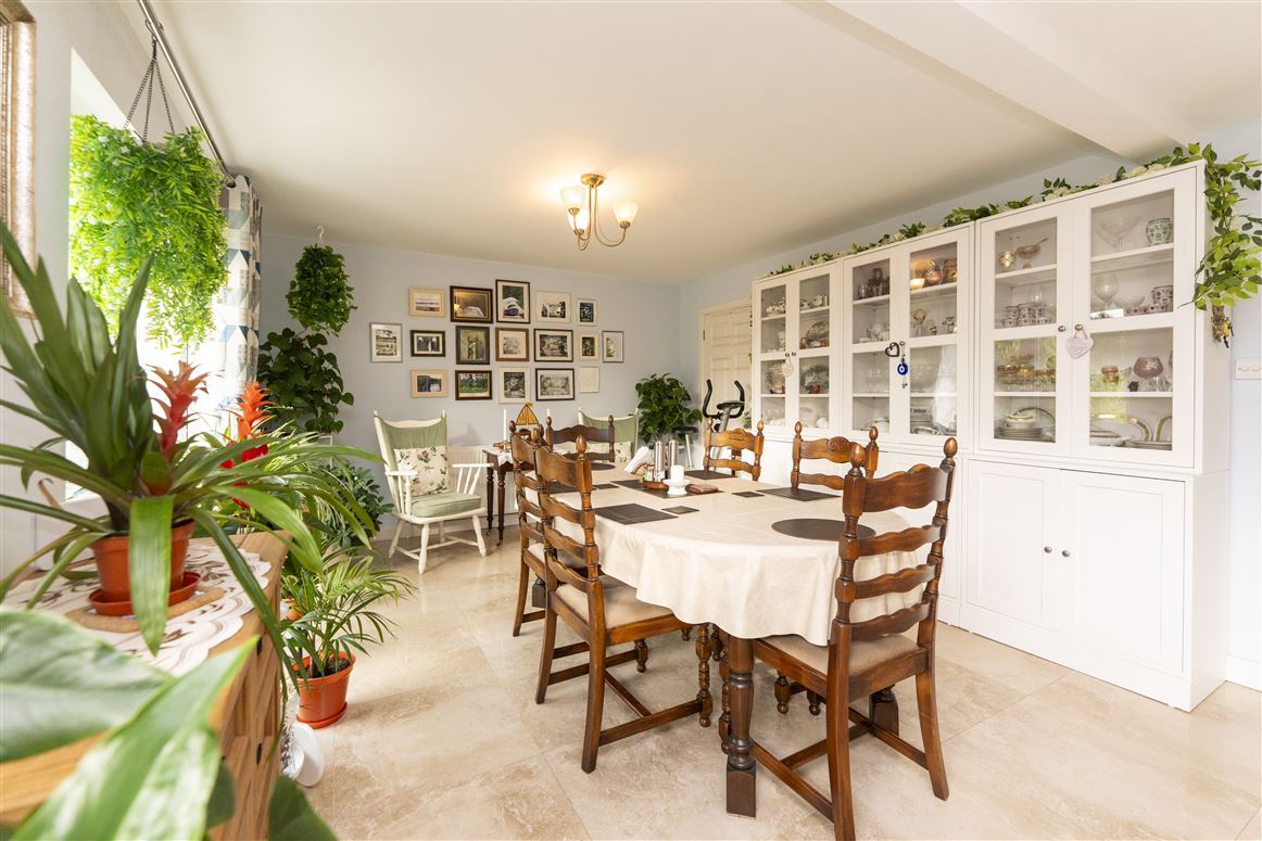 7 Dooneen Road , Woodview, Limerick