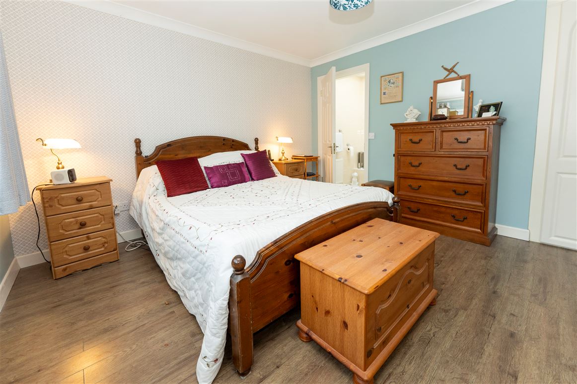 7 Dooneen Road , Woodview, Limerick