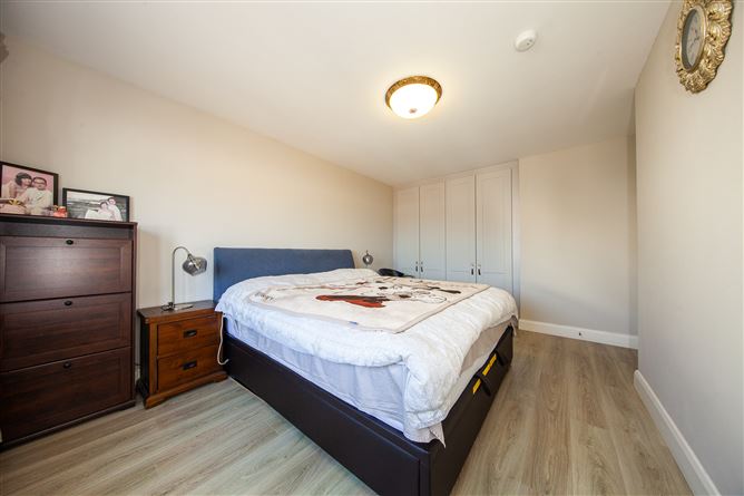 Photo 16 of 30 — 31 Hollywoodrath Crescent, Hollystown, Dublin 15