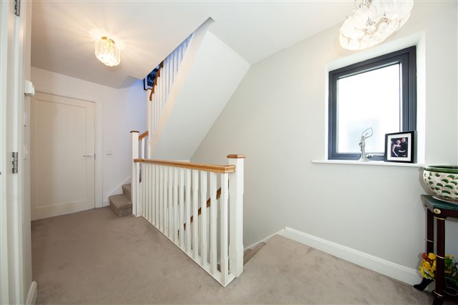 Photo 14 of 30 — 31 Hollywoodrath Crescent, Hollystown, Dublin 15