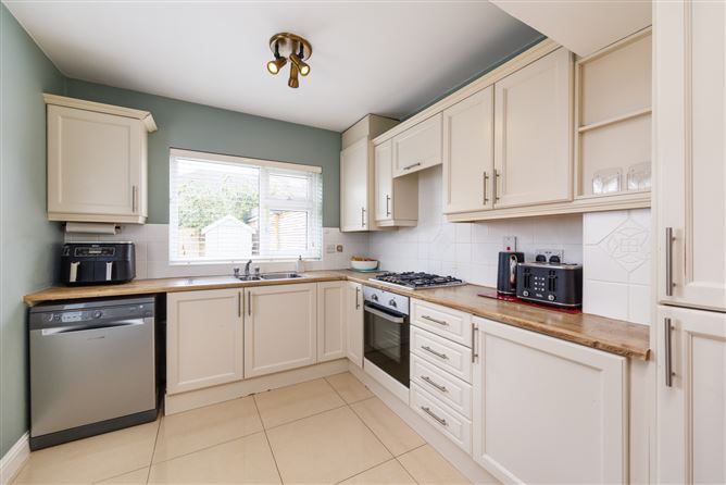 9 Elmfield Avenue, Clarehall, Dublin 13