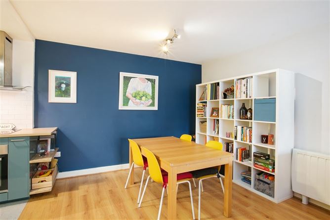68/68A Hyde Square, South Circular Road, Dublin 8