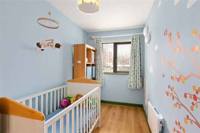 68/68A Hyde Square, South Circular Road, Dublin 8