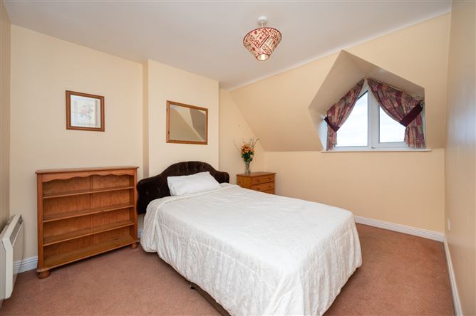 2 Lee Valley Golf & Country Club, Clashanure, Ovens, Co. Cork