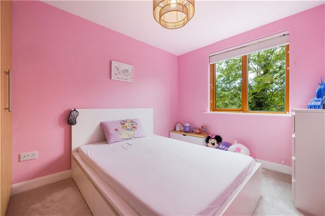 17 Belarmine Hall, Stepaside, Dublin 18