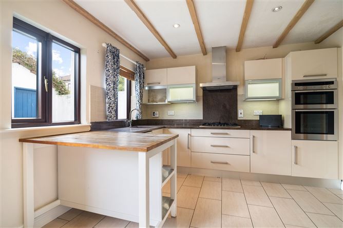 77 Holywell, Kilmacud Road Upper, Goatstown, Dublin 14
