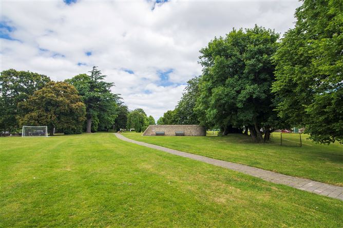 77 Holywell, Kilmacud Road Upper, Goatstown, Dublin 14