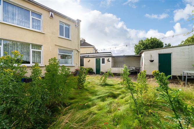 21 St. Marys Park, Walkinstown, Dublin 12