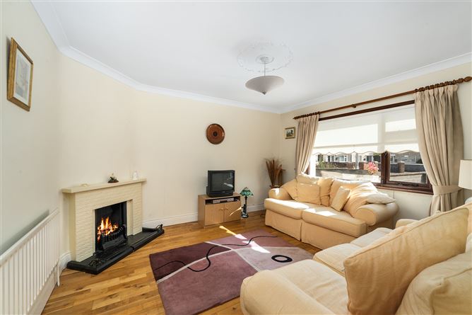 21 St. Marys Park, Walkinstown, Dublin 12