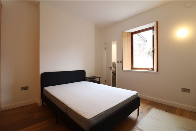 70 Pearse Street, South City Centre, Dublin 2