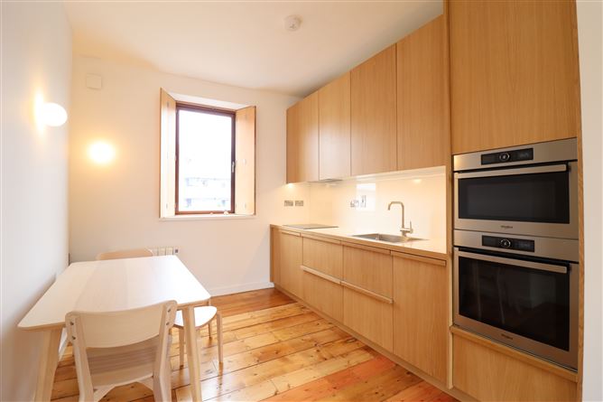 70 Pearse Street, South City Centre, Dublin 2