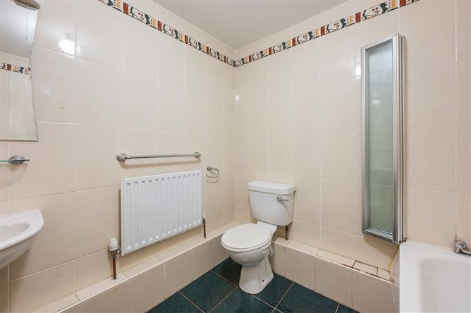 25 The Towers, Fairgreen, Mallow, Co. Cork.