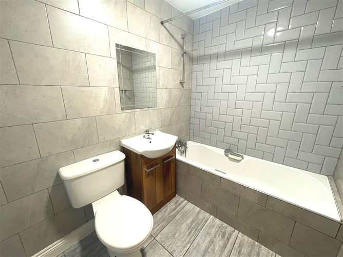 Lanesborough Square, Finglas, Dublin 11