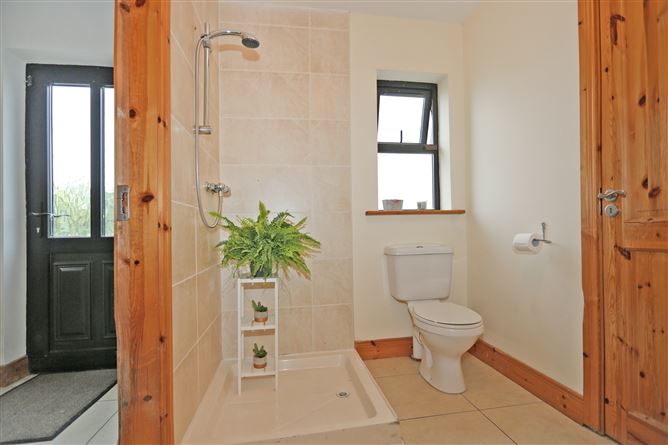 Derra, Kilkishen, Sixmilebridge, Co. Clare