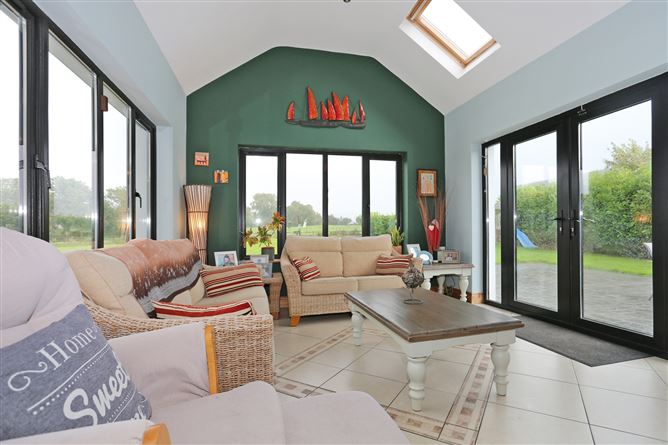 Derra, Kilkishen, Sixmilebridge, Co. Clare