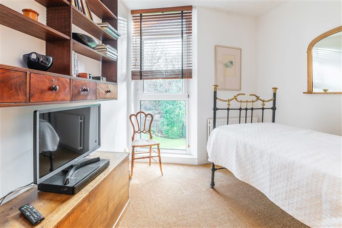 Apartment 23 Grosvenor House, Monkstown, County Dublin