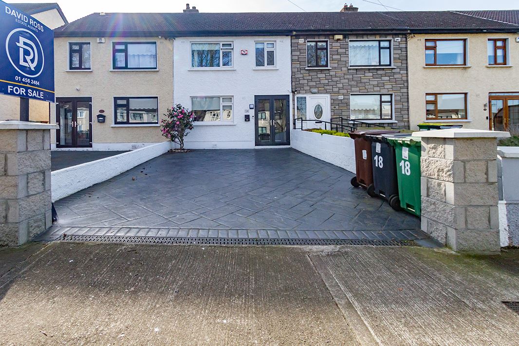 18 St Joseph's Road, Walkinstown, Dublin 12