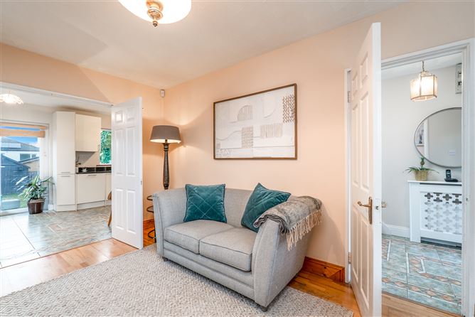 43 Mount Eagle Drive, Leopardstown, Dublin 18