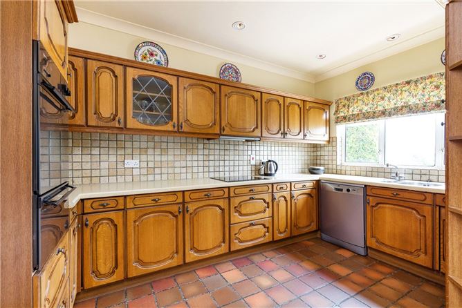 Windermere, Nashville Road, Howth, Co. Dublin