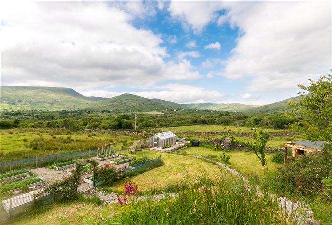 Scart House, Scart, Castlecove, Co. Kerry