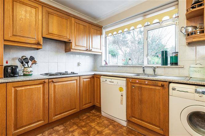 15 Drummartin Park, Goatstown, Dublin 14