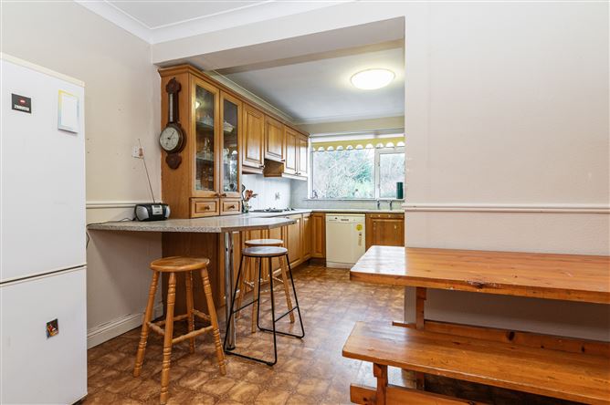 15 Drummartin Park, Goatstown, Dublin 14